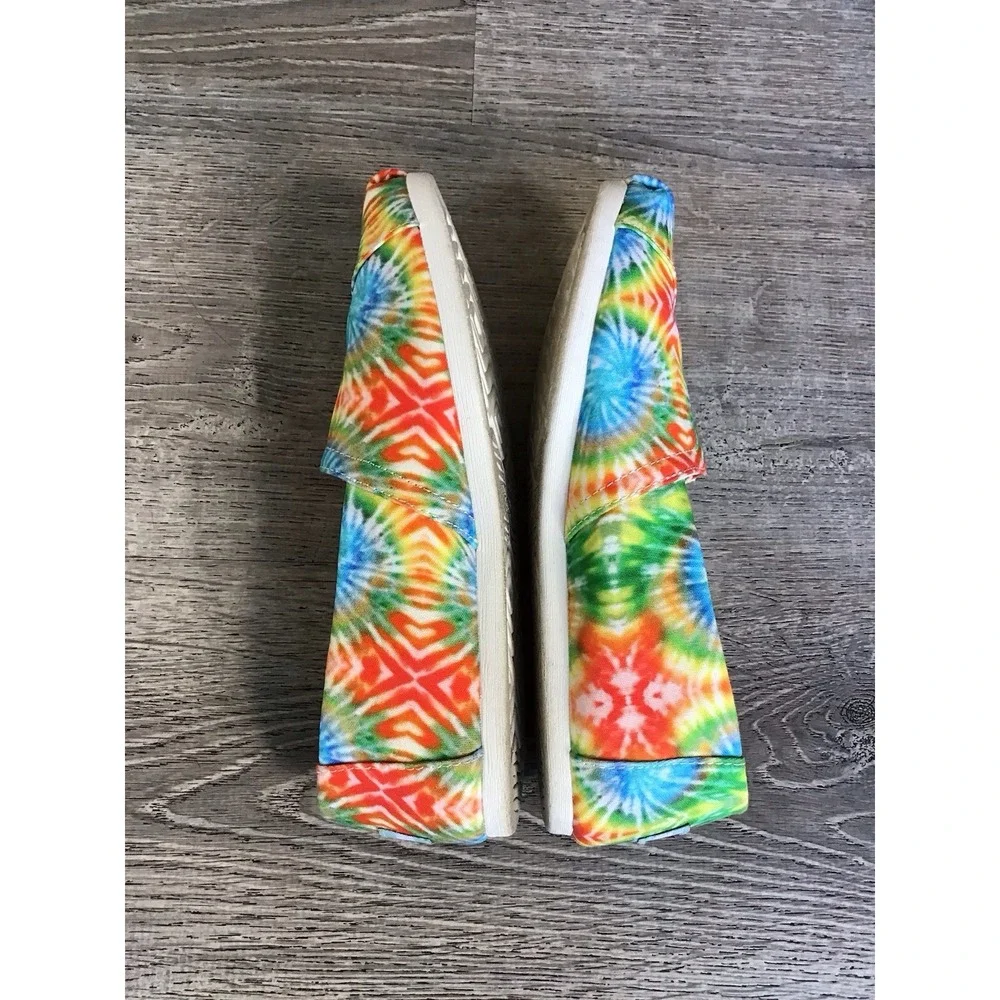 Toms Classic Alpargatas Womens Size 8.5 Slip on CANVAS Shoes Flats Tie Dye